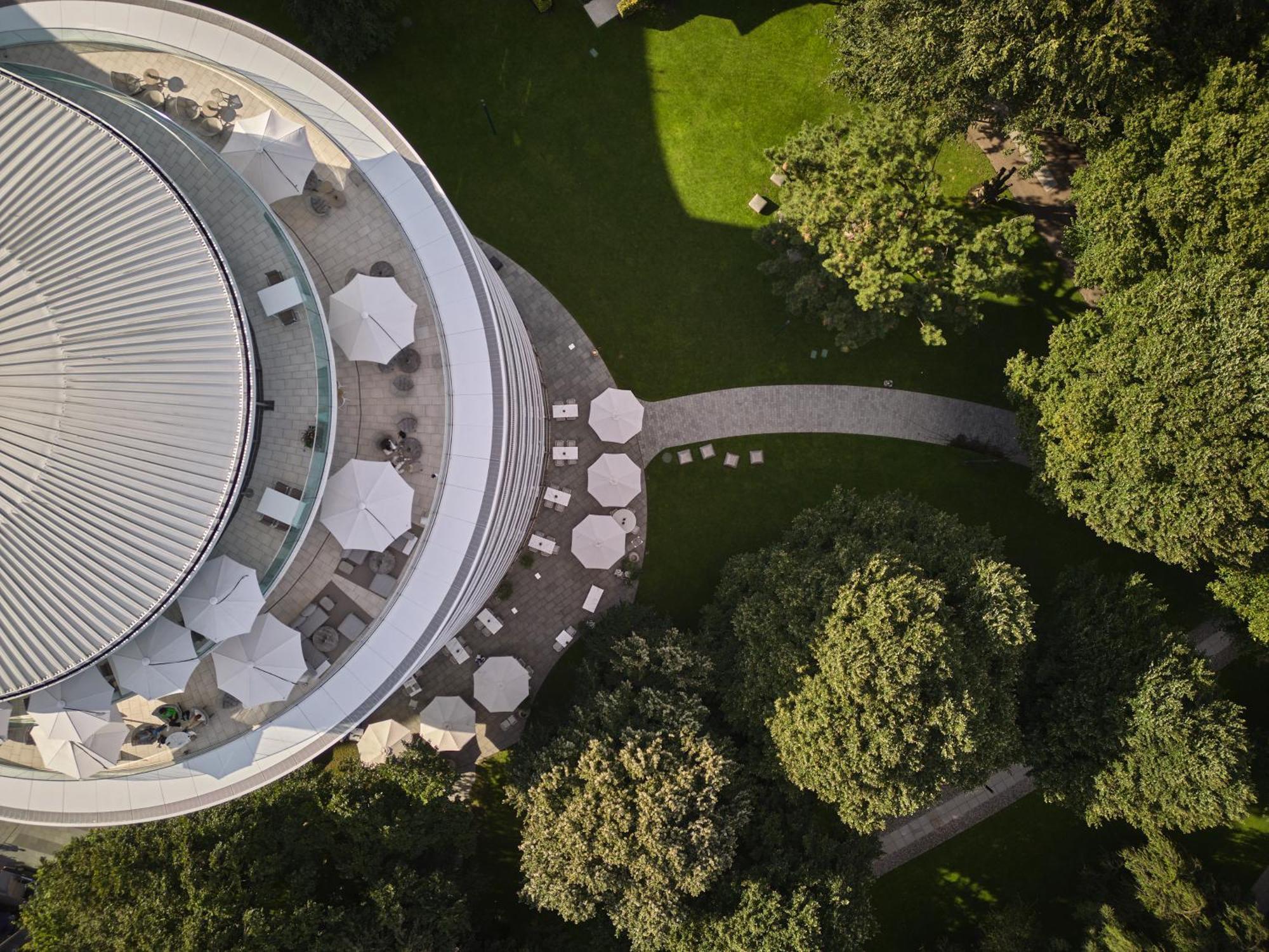 The Fontenay Hamburg Exterior foto Aerial view of the building