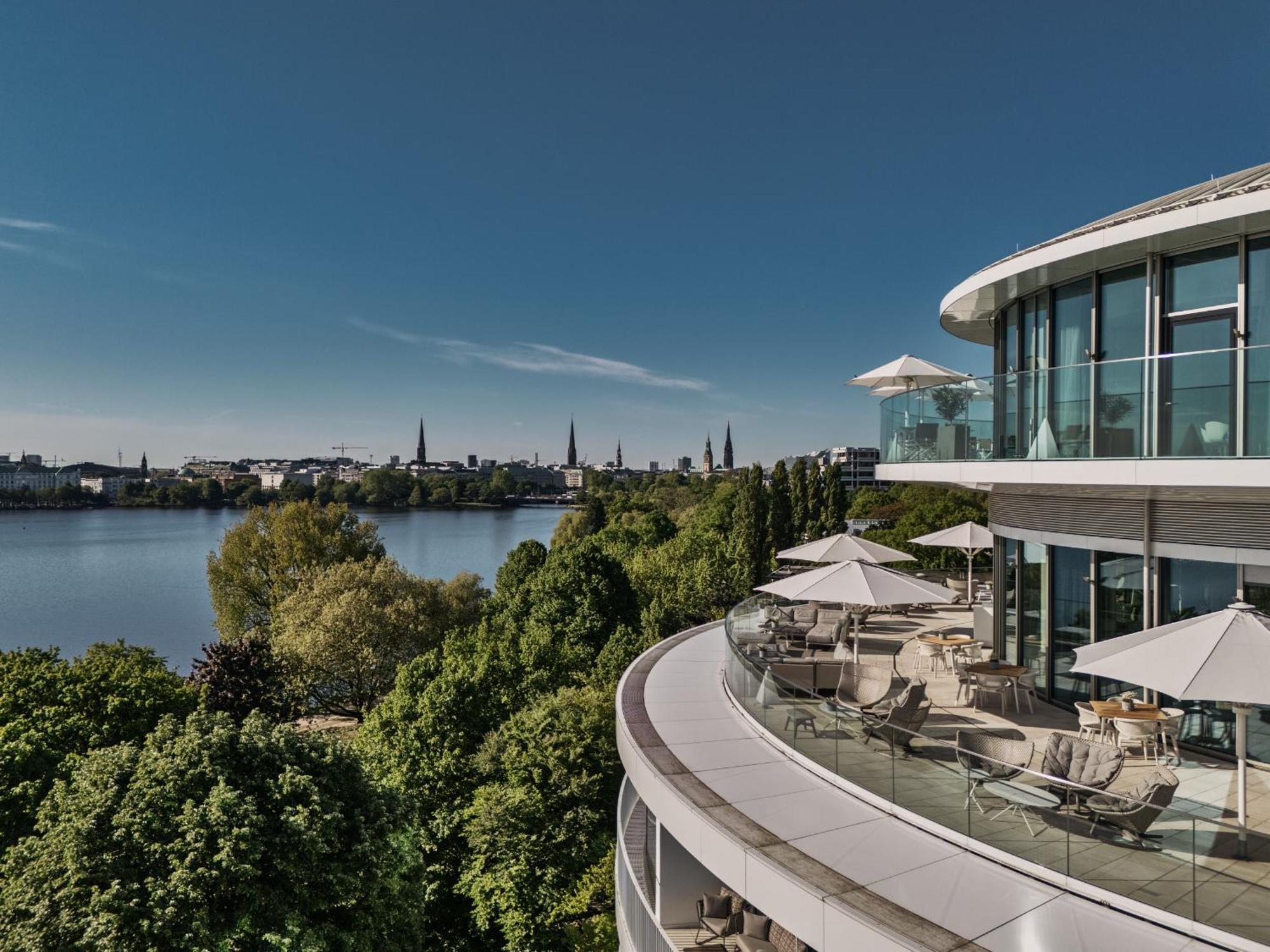 The Fontenay Hamburg Exterior foto The River Terrace